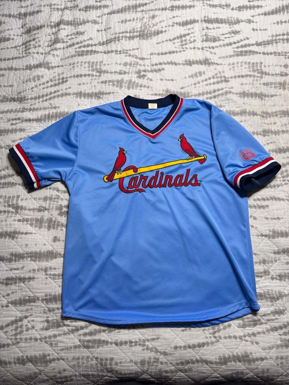 St. Louis Cardinals Baseball Jersey Size XL Light Blue Pullover